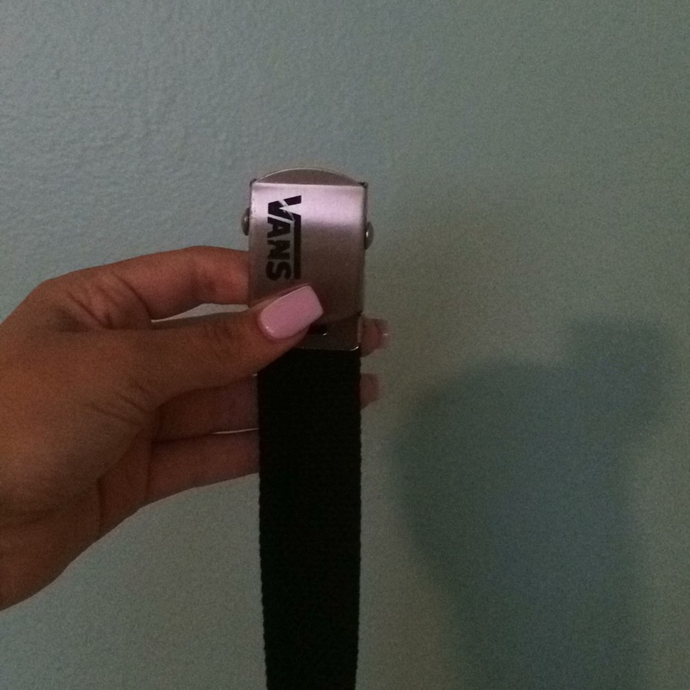 Vans belt